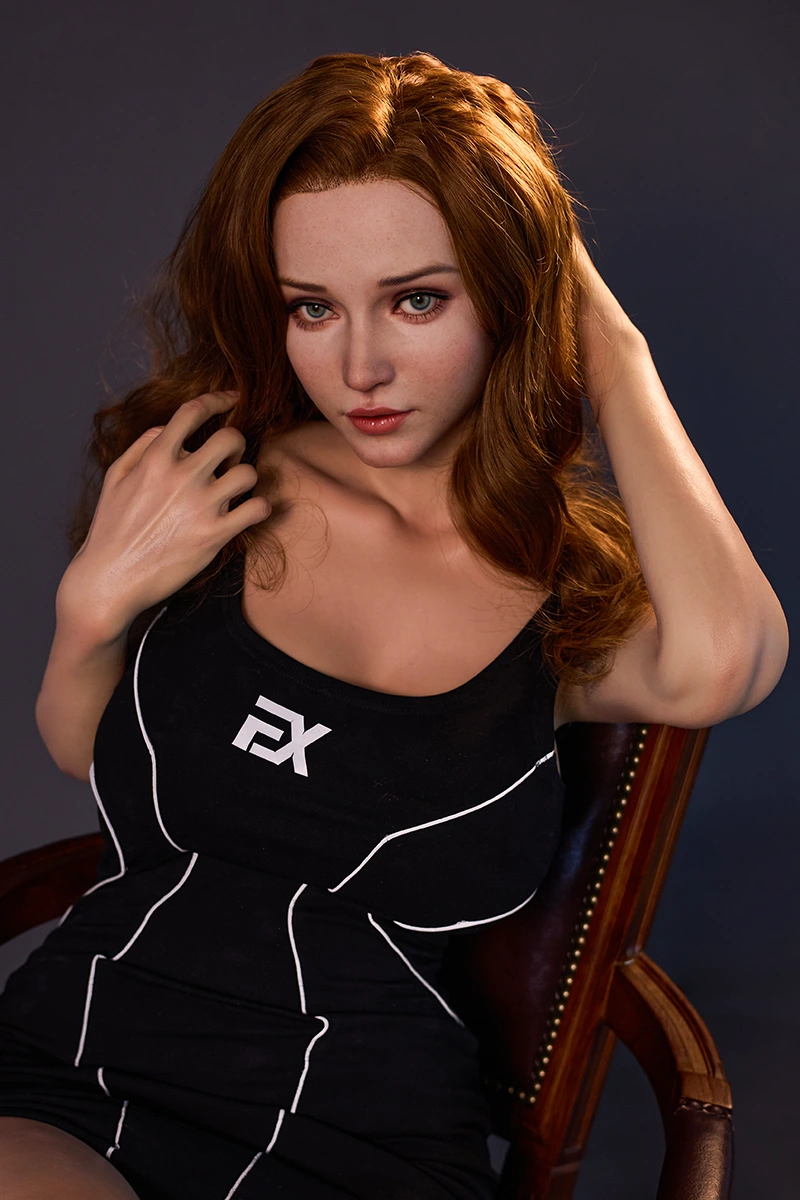 CYBERFUSIONシリコンリアルドール