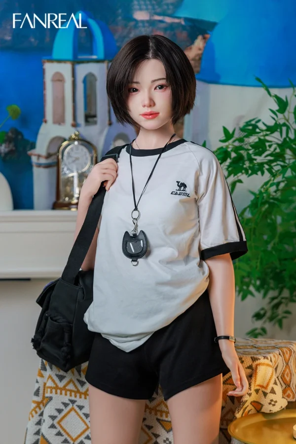 Molly 153cm B-cup